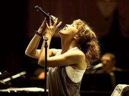 La cantante tiene prevista una sorpresa con el grupo Aventura. ESPECIAL  /