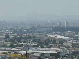 El aumento de circulación este lunes no represento un incremento a la contaminación ambiental. ARCHIVO  /