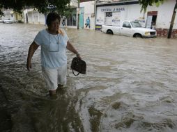 La tormenta ya ocasiona suspensión de clases por las inundaciones en Oaxaca. NTX  /