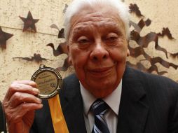 La Unión de fotógrafos, camarógrafos y reporteros gráficos de Jalisco ha creado una medalla en honor de Rudy Rosales. A. HINOJOSA  /