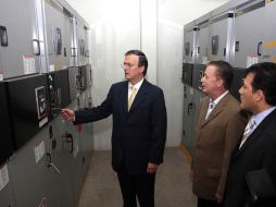 Ebrard hizo la presentación de la rehabilitación y el reequipamiento de la planta de bombeo de aguas combinadas. EL UNIVERSAL  /