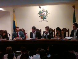 El Gobierno de Tlaquepaque aprobó el ajuste tarifario en la sesión de cabildo. T. VILLASEÑOR  /