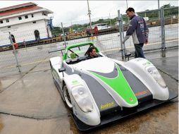 Han cumplido los primeros 13 mil 400 kilómetros de su recorrido. EFE  /