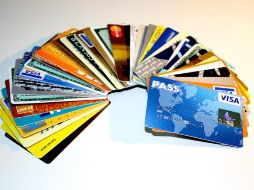 Actualmente existen en México 11 millones 710 mil tarjetas de crédito. ESPECIAL  /