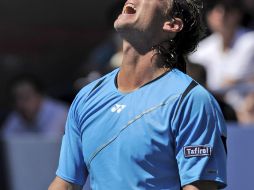 El tenista argentino David Nalbandian se lamenta tras perder ante el  español Fernando Verdasco.EFE  /