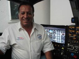 El director de la Escuela de Aviación Jalisco asegura que han habido peores crisis en el sector aeronáutico mexicano. A. HINOJOSA  /