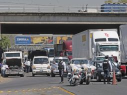 El cruce de carretera a Chapala y Periférico es uno de los más conflictivos. S. NÚÑEZ  /