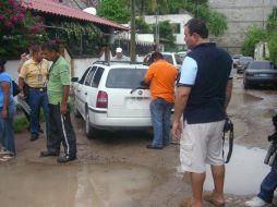El cascajo de  una pistola calibre 38 súper fue localizado por peritos del IJCF en el lugar de los hechos. M. INFANTE  /
