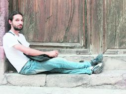 Nicolás es un director de cine independiente desconocido por el gran público y acostumbrado a hacer rodajes con bajo presuputo.A.CAMACH  /