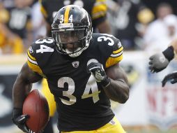 Rashard Mendenhall se escapa para anotar en el tiempo extra y darle la victoria a los Acereros. AP  /
