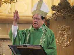 El cardenal Norberto Rivera Carrera señala que no son tiempos de caminos violentos, sino de diálogo y participación. EL UNIVERSAL  /