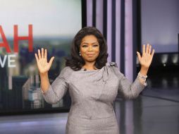 Se especula que en este primer episodio la conductora sea acompañada del actor  John Travolta. AP  /