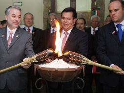 Asistieron el gobernador (izq.), el magistrado Celso Rodríguez (centro), y el dip. panista José Antonio de la Torre Bravo A. CAMACHO  /