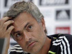 José Mourinho habló sobre su oferta de Portugal durante una rueda de prensa. EFE  /