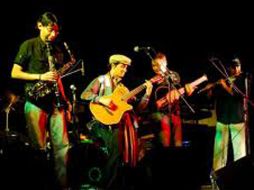 Café guancasco es el brazo musical del Frente de la Resistencia Nacional. ESPECIAL  /