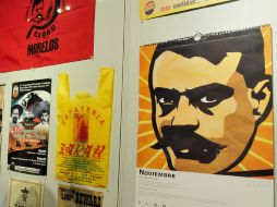 La muestra reúne asimismo multitud de discos, libros y revistas. EFE  /