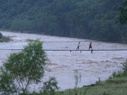 Las lluvias dejadas por 'Matthew' provocaron la crecida de los ríos en la zona serrana de Tabasco. NTX  /