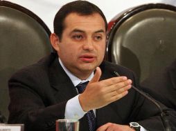 Ernesto Cordero advirtió que en caso que se disminuya la tasa del IVA tendrán que incrementarse otros impuestos. EL UNIVERSAL  /