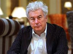 Alrededor de 150 mil copias están destinadas al mercado literario latinoamericano. EFE  /