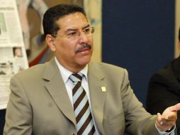 José Luis Hernández asegurá que es de mucha necesidad adquirir vehículos para el SIAPA. ARCHIVO  /