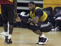 LeBron en su primer entrenamiento con los Heat de Miami. REUTERS  /