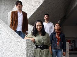 Mario Silva, Alfredo Hidalgo, Nadia Valenzuela y Vanesa Vielma forman parte del equipo de COM:PLOT. A. HINOJOSA  /