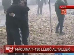 El canal de TV difunde imágenes en directo desde las afueras de la mina. AFP  /