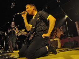 Stuart Murdoch, guitarrista y cantante de la agrupación escocesa, presentó en Jalisco Write about love. S. NÚÑEZ  /