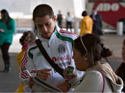 EL Chicharito Hernández a su llegada a Juárez. MEXSPORT  /