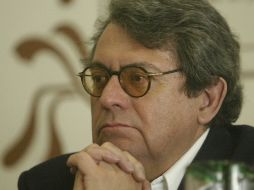 Susana González de la Garza, viuda del escritor, hizo un breve recorrido por la vida y obra de su esposo.  RAÚL TORRES LUGO.  /