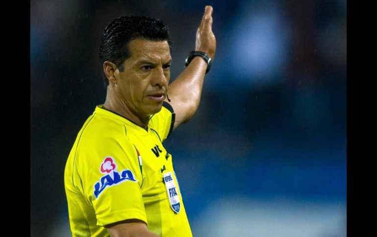 Armando Archundia será el encargado de impartir justicia en el Estudiantes vs. Atlas de mañana. MEXSPORT  /