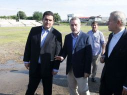 El gobernador Emilio González Márquez le expresó a Héctor Vielma su preocupación sobre la solución vial en el Bajío. ARCHIVO  /