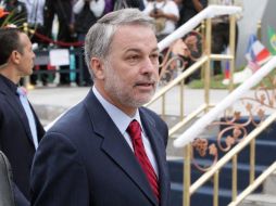 Emilio González fue cuestionado por los medios durante su visita a Puebla. INFORMADOR ARCHIVO  /