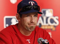 Cliff Lee en rueda de prensa en el Estadio de Yanqui en Nueva York. AP  /