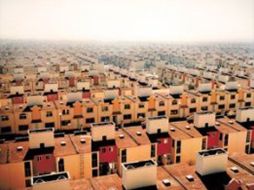 La muestra fue ampliamente explicada y a detalle a los concurrentes, por Michel Blancsubé, a cargo de la curaduría.  /