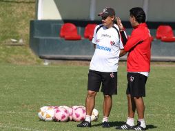 Benjamín Galindo firma hoy como nuevo director técnico del Atlas. MEXSPORT  /