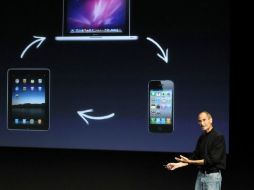 Steve Jobs durante la presentación del nuevo sistema operativo: Lion. REUTERS  /