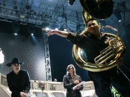 El proyecto tijuanense es uno de los artistas estelares en el festejo del octavo aniversario del Bar Américas. E. PACHECO.  /