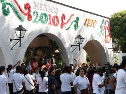 Alrededor de 350 estudiantes de la Escuela Regional de Educación Media Superior de Ocotlán se manifestaron ayer. J. VENTURA  /