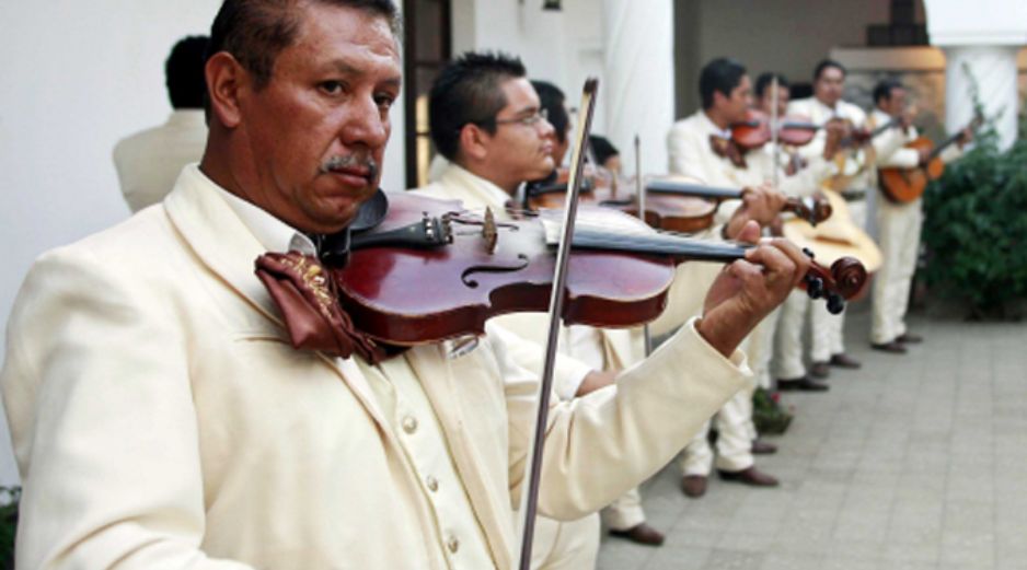 El Mariachi Los Pericos le rindió homenaje a José Alfredo Jiménez. E. PACHECO  /