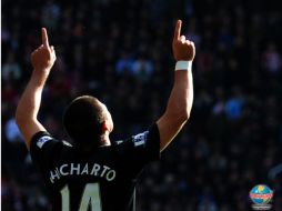 El jugador mexicano Javier 'Chicharito' Hernández sobresalió de la jornada de ligas europeas. AFP  /