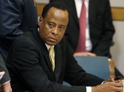 Según investigaciones Murray administró al cantante dosis letales de sedantes. AP  /