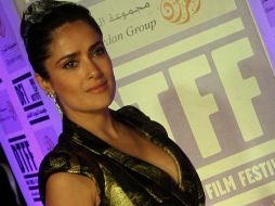 Salma Hayek desfiló en Doha durante la apertura del festival. AFP  /