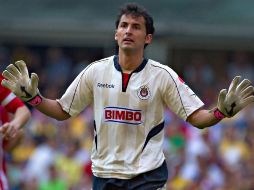 Michel entrenó ayer con Chivas y es seguro que esté en el once inicial. MEXSPORT  /