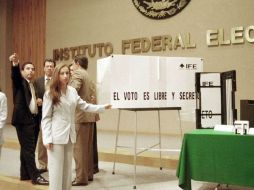 El 6.9% del listado nominal aún no renueva su mica. ARCHIVO  /