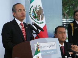 Calderón se reunió con el gobernador de Nuevo león luego de los hechos violentios de los últimos días. EFE  /