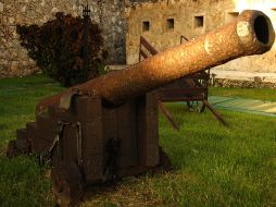 Un centenar de cañones del siglo XVIII se distribuyen en fuertes, plazas públicas y museos. EL UNIVERSAL  /