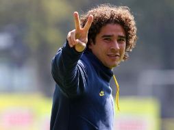 Guillermo Ochoa en el entrenamiento del América, previo al juego de la jornada 13 del torneo Apertura 2010. MEXSPORT  /