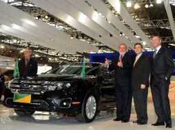 El ejecutivo platicó sobre los nuevos tiempos que vive Ford a escala mundial. ESPECIAL  /