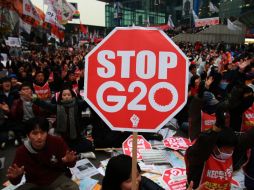 Miles de ciudadanos coreanos se manifestaron contra la cumbre del G20 en Seúl. NTX  /